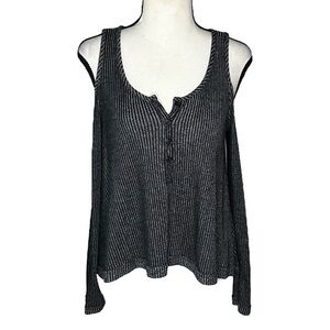 3/$20💥 Chelsea Sky Sweater Long Sleeve Cold Shoulder Flowy Cropped Babydoll Soft